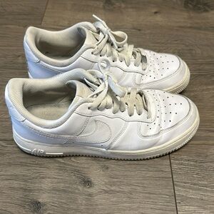 Nike Air women’s size 10 sneakers
